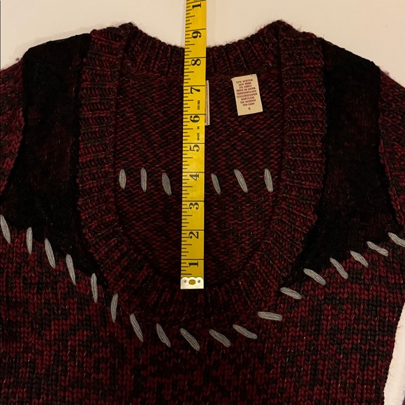 BKE Sweater - Picture 6 of 7